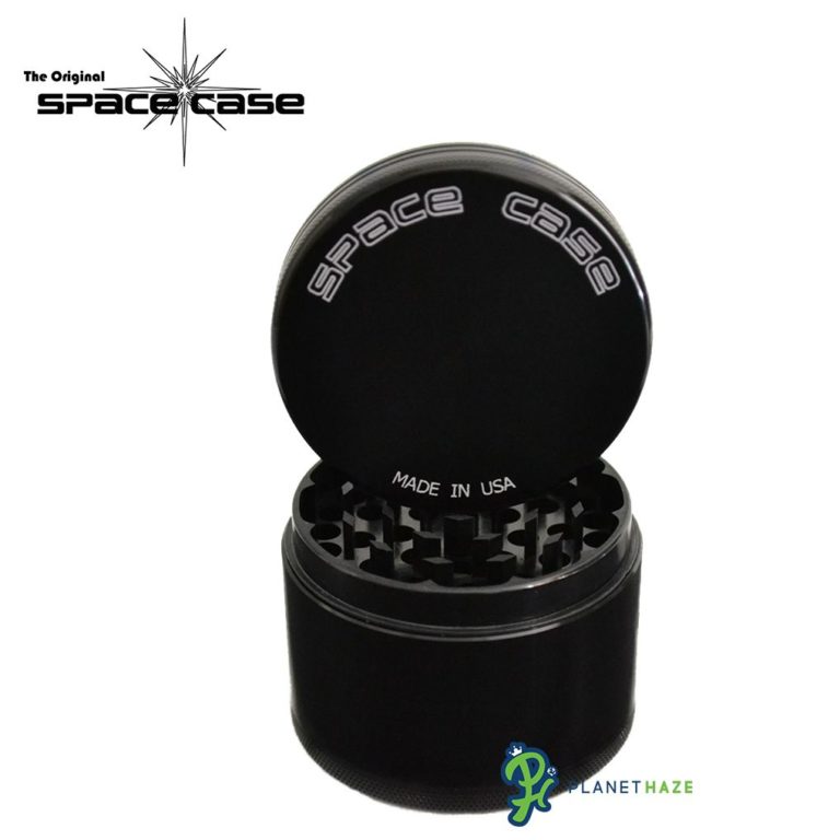 Space Case Titanium Magnetic Grinder Medium 4 Piece